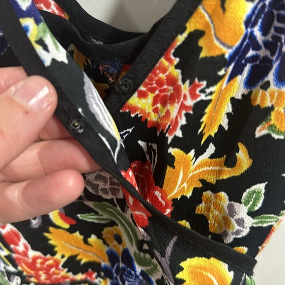 Band of Gypsies Floral Romper - Picture 5 of 10